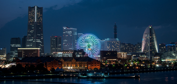 Yokohama_Skyline_by_Night___Flickr_-_Photo_Sharing_